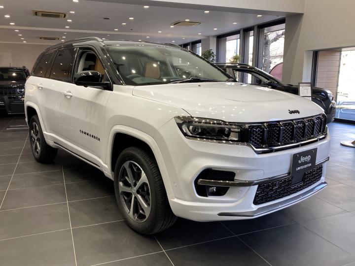 Commander Track Edition