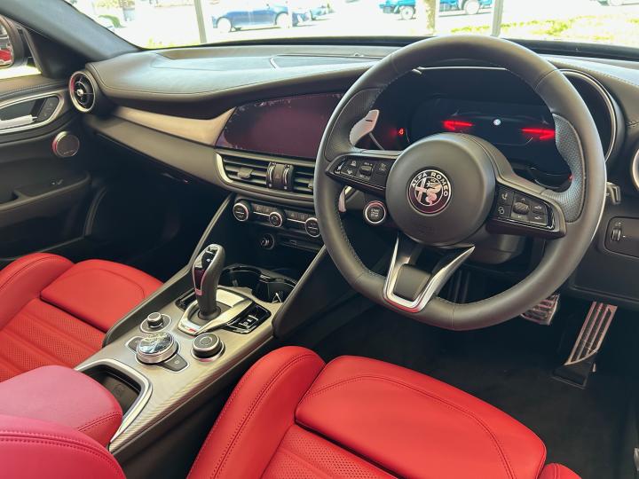 GIULIA 2.0 TURBO VELOCE