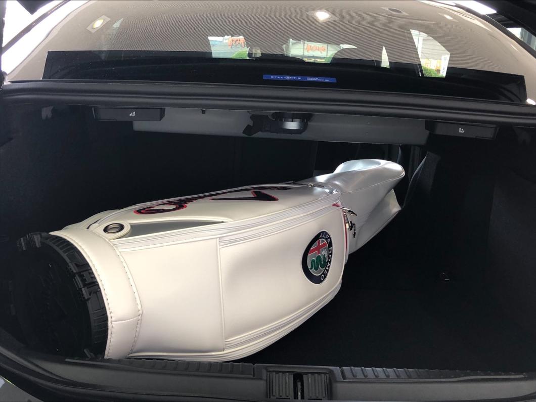 アルファロメオ￼ Alfa Romeo キャディーバック - メルカリ