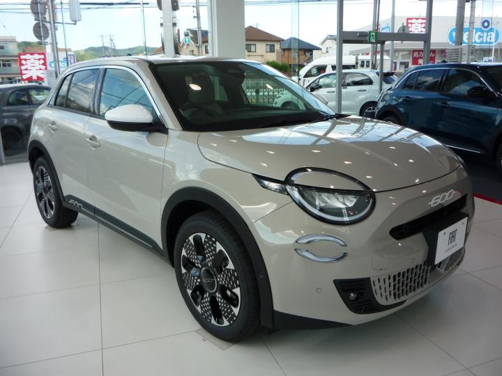 600 Hybrid La Prima（限定車）