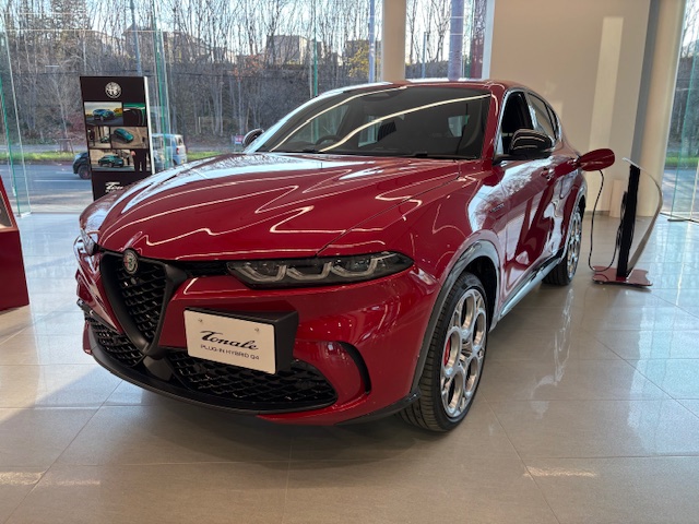 TONALE PLUG-IN HYBRID Q4 VELOCE