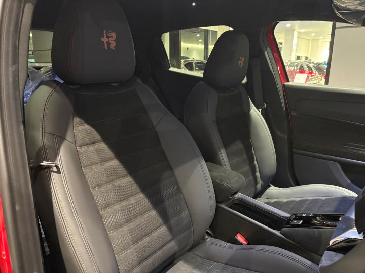 JUNIOR Ibrida INTENSA