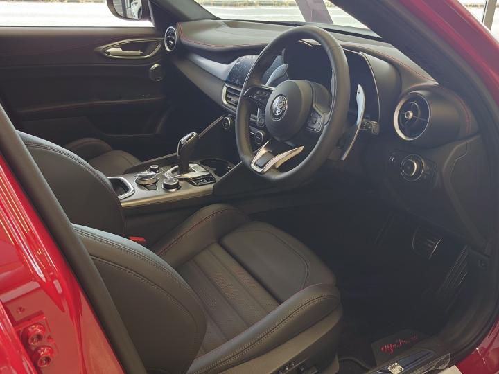 GIULIA TRIBUTO ITALIANO