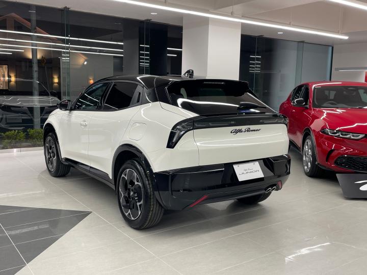 JUNIOR Ibrida Edizione Bianco