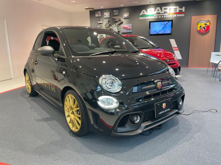 フィアット／アバルト昭和｜展示車・試乗車・アクセサリー｜FIAT/ABARTH Official Dealer Site