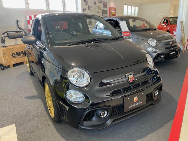 ABARTH 695 75° ANNIVERSARIO