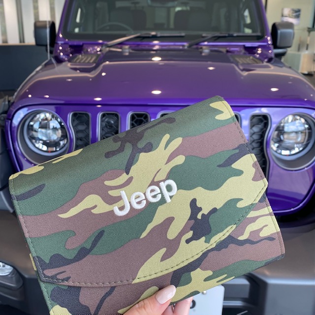 Jeepの車検証ケースは、、、｜ジープ長崎スタッフブログ｜Jeep