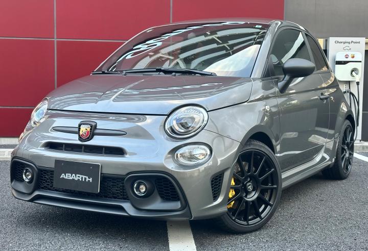 ABARTH 695 Competizione MT LHD