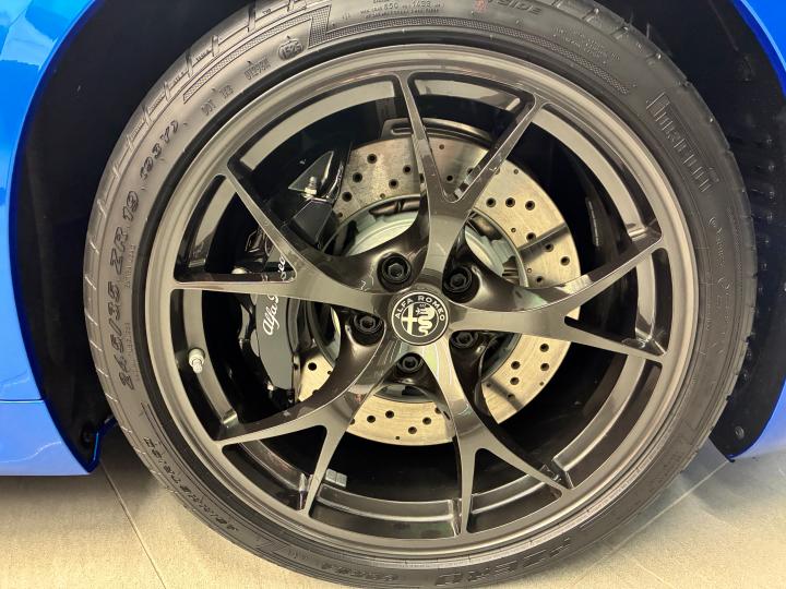 GIULIA QUADRIFOGLIO ESTREMA