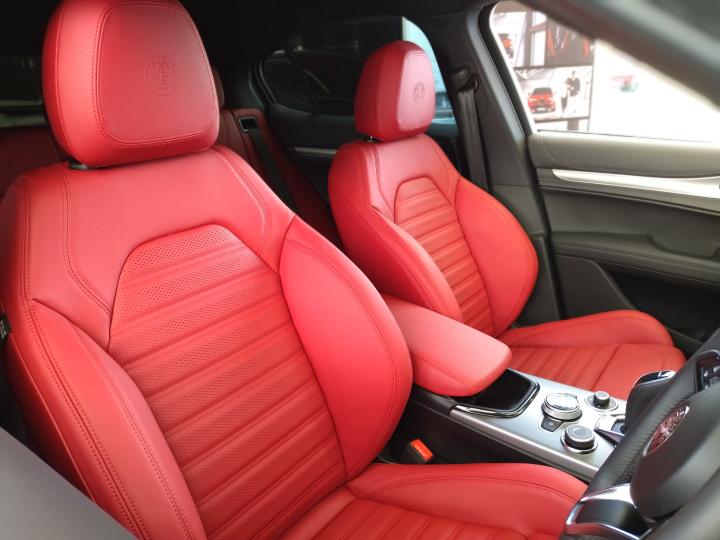 STELVIO 2.0 TURBO Q4 VELOCE