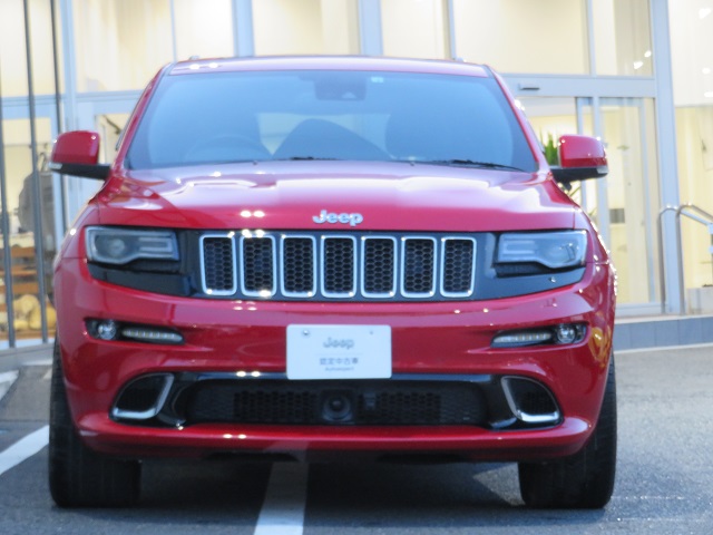 認定中古車 グランドチェロキーsrt8入庫しました ジープ相模原スタッフブログ Jeep Official Dealer Site