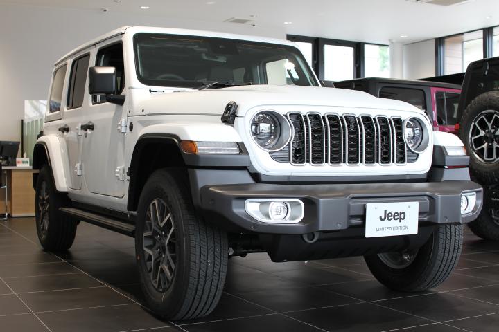 New Jeep Wrangler（JL） Unlimited Sahara Power Side Step