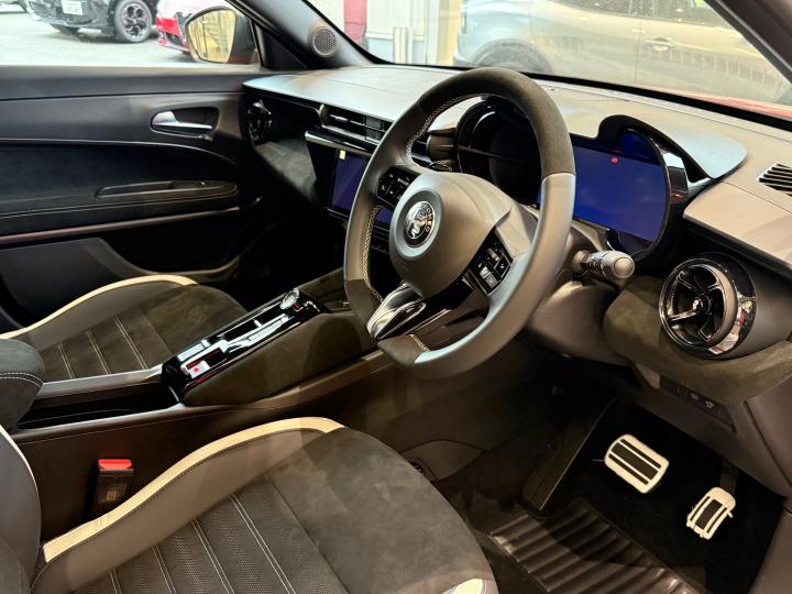 JUNIOR Ibrida SPORT SPECIALE