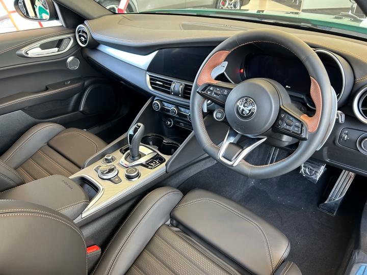 GIULIA 2.0 TURBO INTENSA