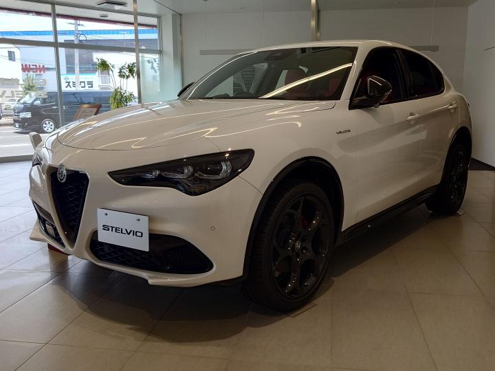 STELVIO 2.2 TURBO DIESEL Q4 VELOCE