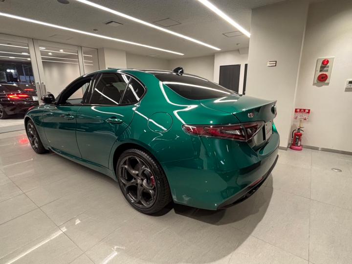 GIULIA TRIBUTO ITALIANO