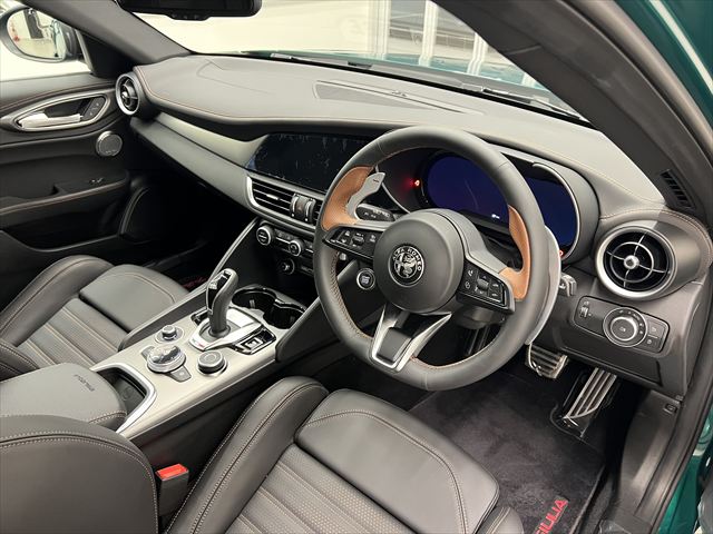 GIULIA 2.0 TURBO INTENSA