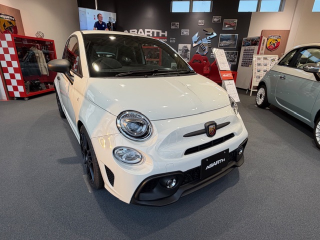 ABARTH 695 Competizione MTA