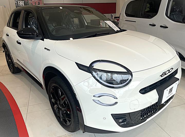 600 Hybrid La Prima（限定車）