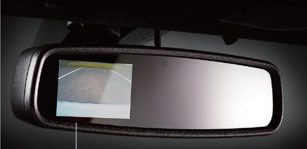 純正オプションにルームミラーモニター登場です フィアット小山スタッフブログ Fiat Official Dealer Site