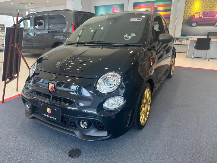 ABARTH 695 75° ANNIVERSARIO