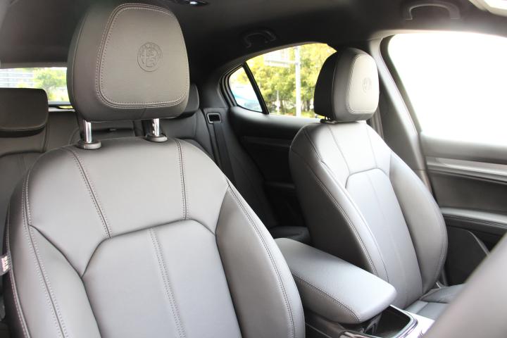 STELVIO 2.0 TURBO Q4 SPRINT