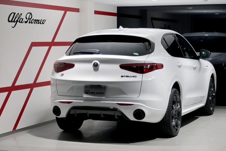 STELVIO 2.2 TURBO DIESEL Q4 VELOCE