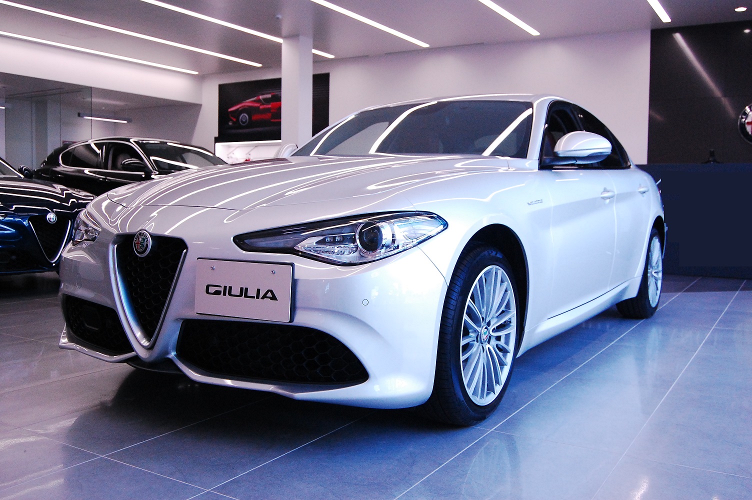 アルファ ロメオ札幌東｜展示車・試乗車｜Alfa Romeo Official Dealer Site