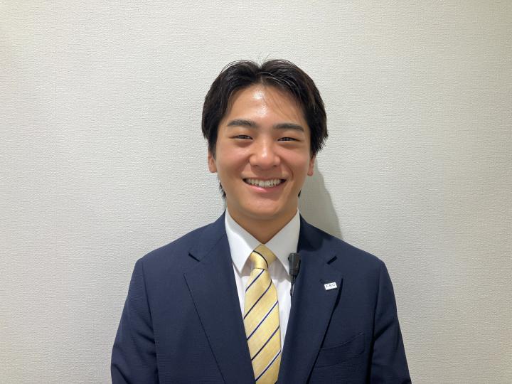  セールススタッフ