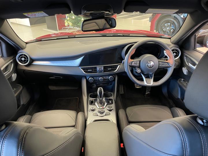 GIULIA 2.0 TURBO INTENSA