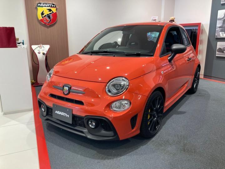 ABARTH 695C 