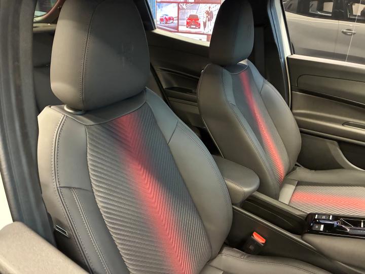 JUNIOR Ibrida Edizione Bianco