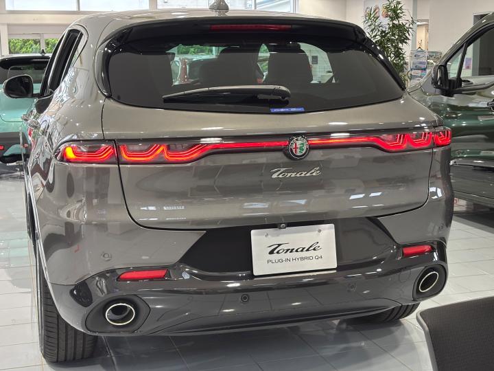 TONALE PLUG-IN HYBRID Q4 VELOCE
