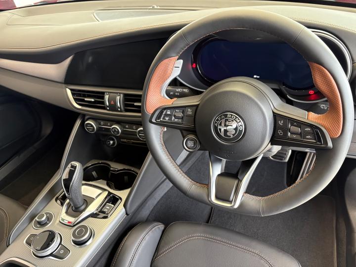 GIULIA 2.0 TURBO INTENSA