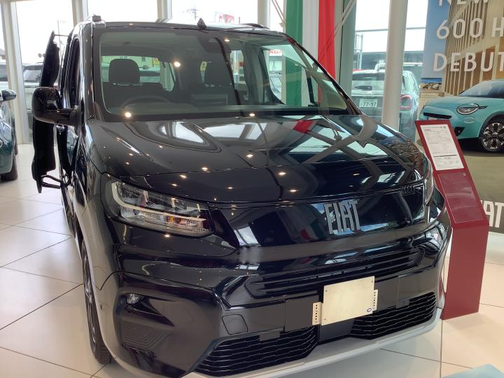 NEW DOBLÒ Maxi 5 Black Edition