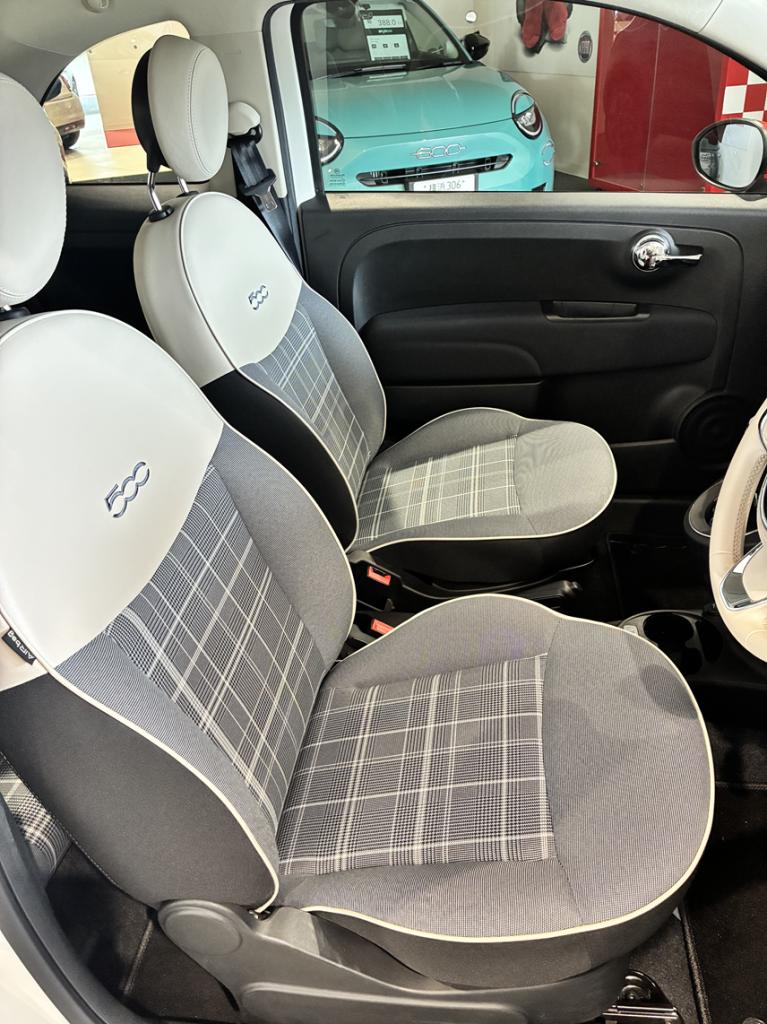 500C 1.2 Pop ボサノバホワイト 赤幌 中古車｜フィアット／アバルト