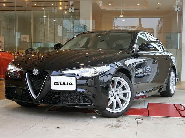 アルファ ロメオ調布｜展示車・試乗車｜Alfa Romeo Official Dealer Site