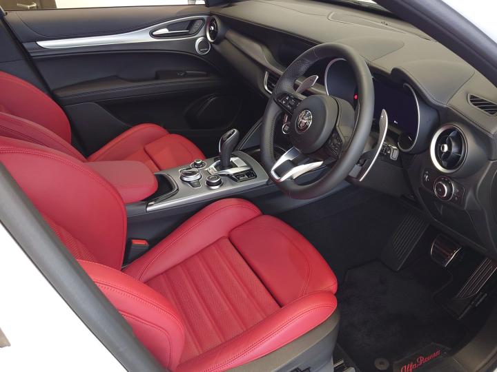 STELVIO 2.2 TURBO DIESEL Q4 VELOCE