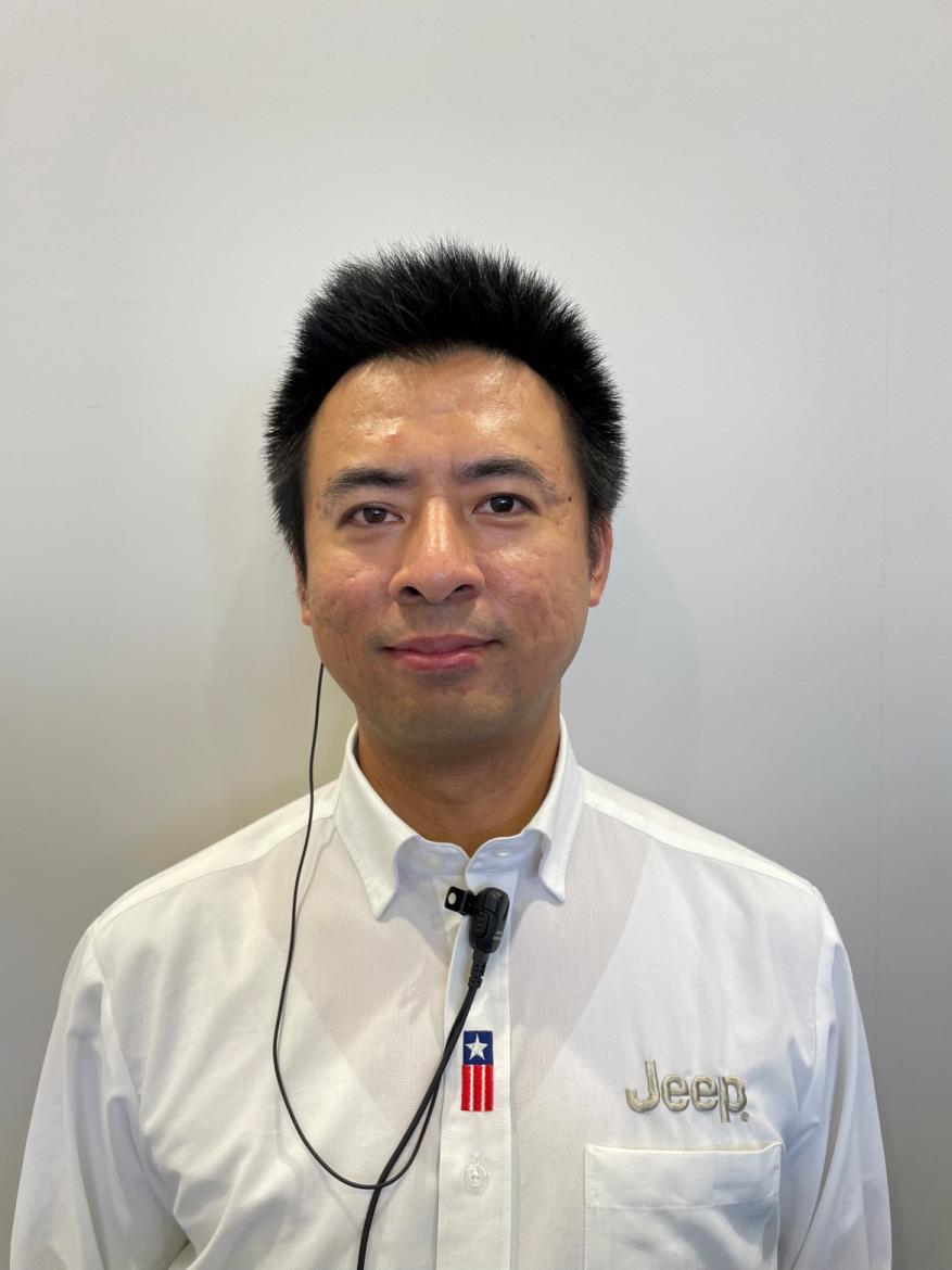 サービスアドバイザー 黎　昶平