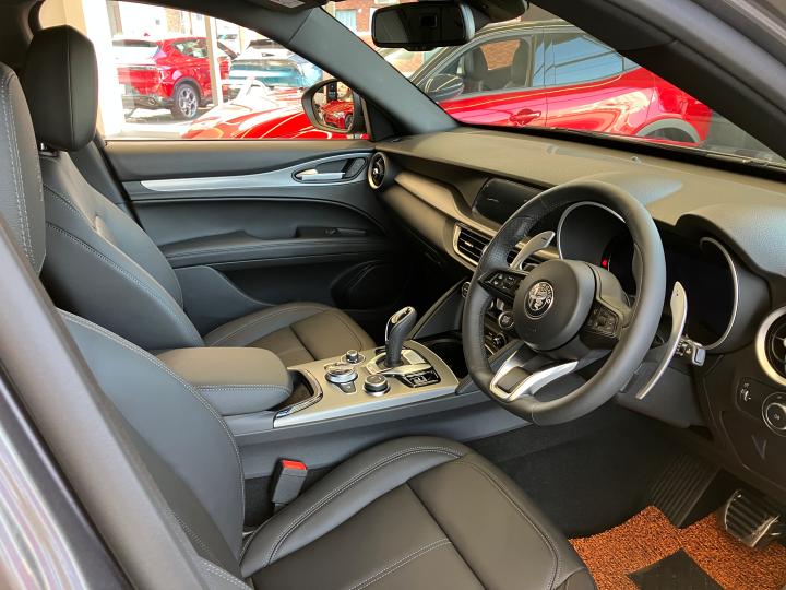 STELVIO 2.0 TURBO Q4 SPRINT