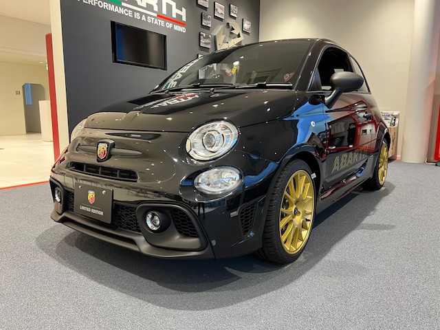 ABARTH 695 75° ANNIVERSARIO