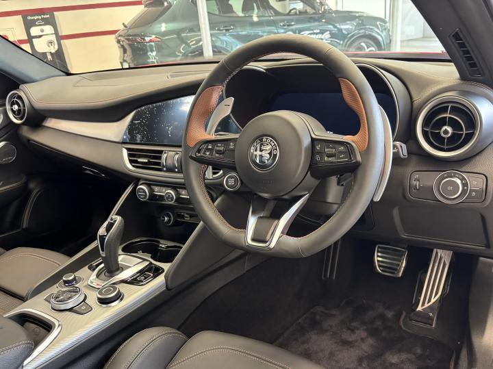 GIULIA 2.0 TURBO INTENSA