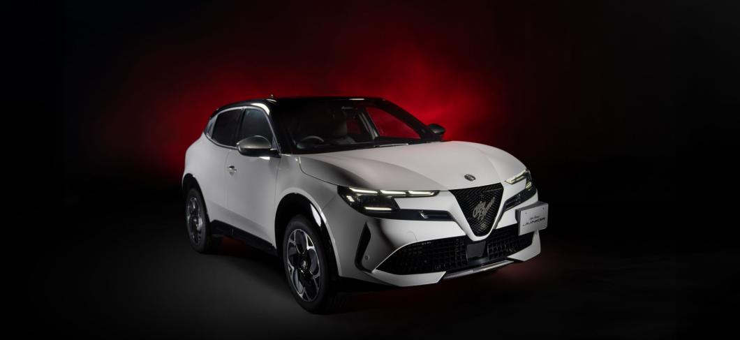 ALFA ROMEO JUNIOR IBRIDA EDIZIONE BIANCO DEBUT FAIR 2026.3.7SAT – 3.15SUN