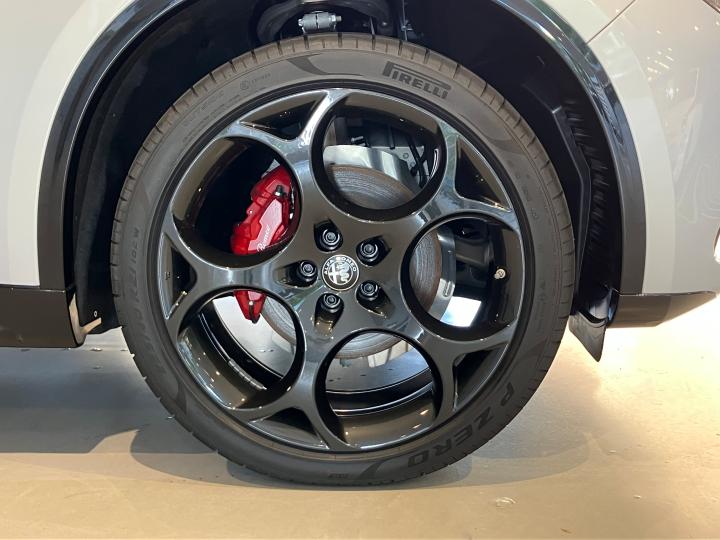 STELVIO 2.2 TURBO DIESEL Q4 VELOCE