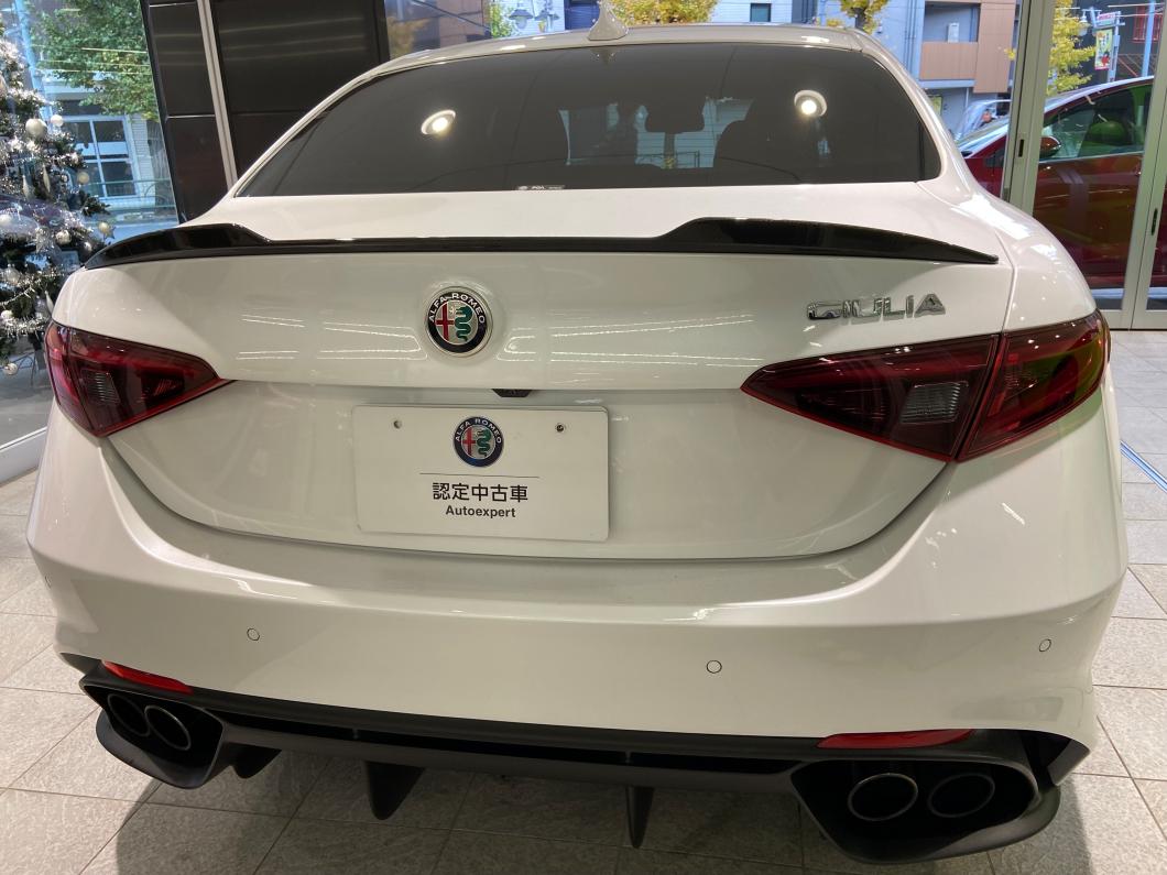 認定中古車情報☆ジュリアクアドリフォリオ2017年式☆｜アルファ