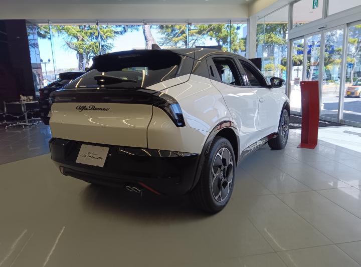 JUNIOR Ibrida Edizione Bianco