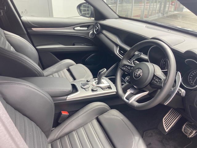 STELVIO 2.0 TURBO Q4 VELOCE