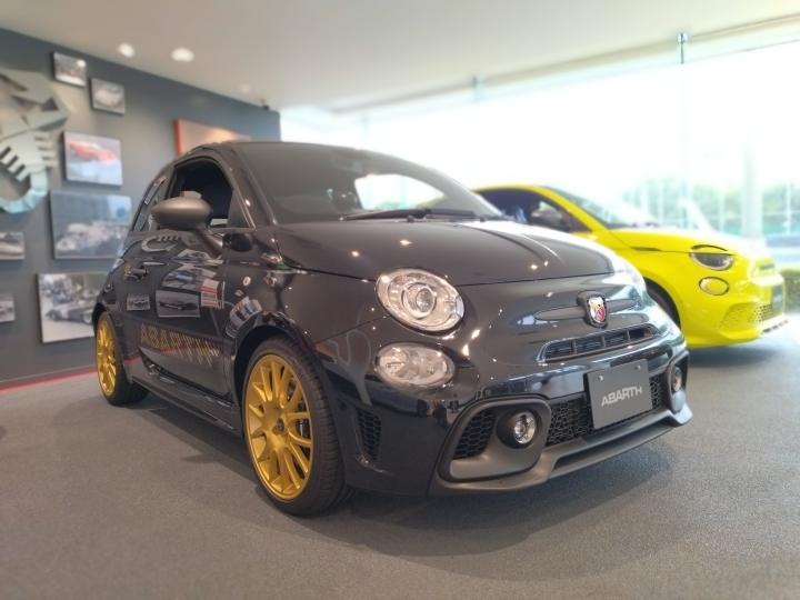 ABARTH 695 75° ANNIVERSARIO