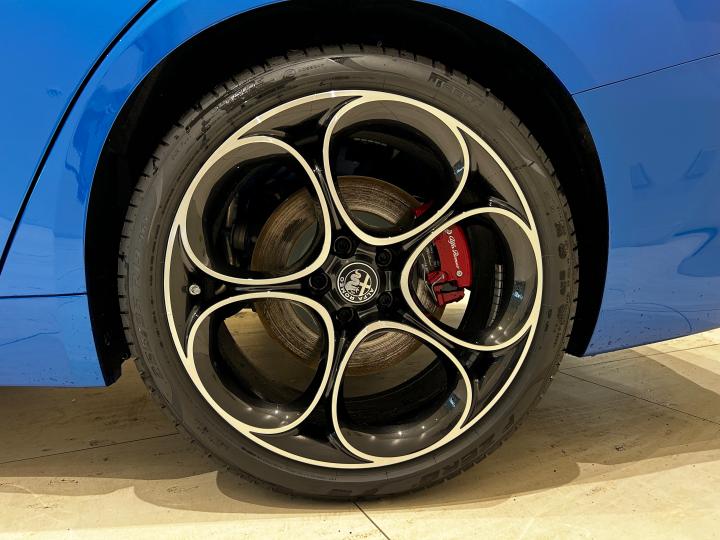 GIULIA 2.0 TURBO VELOCE