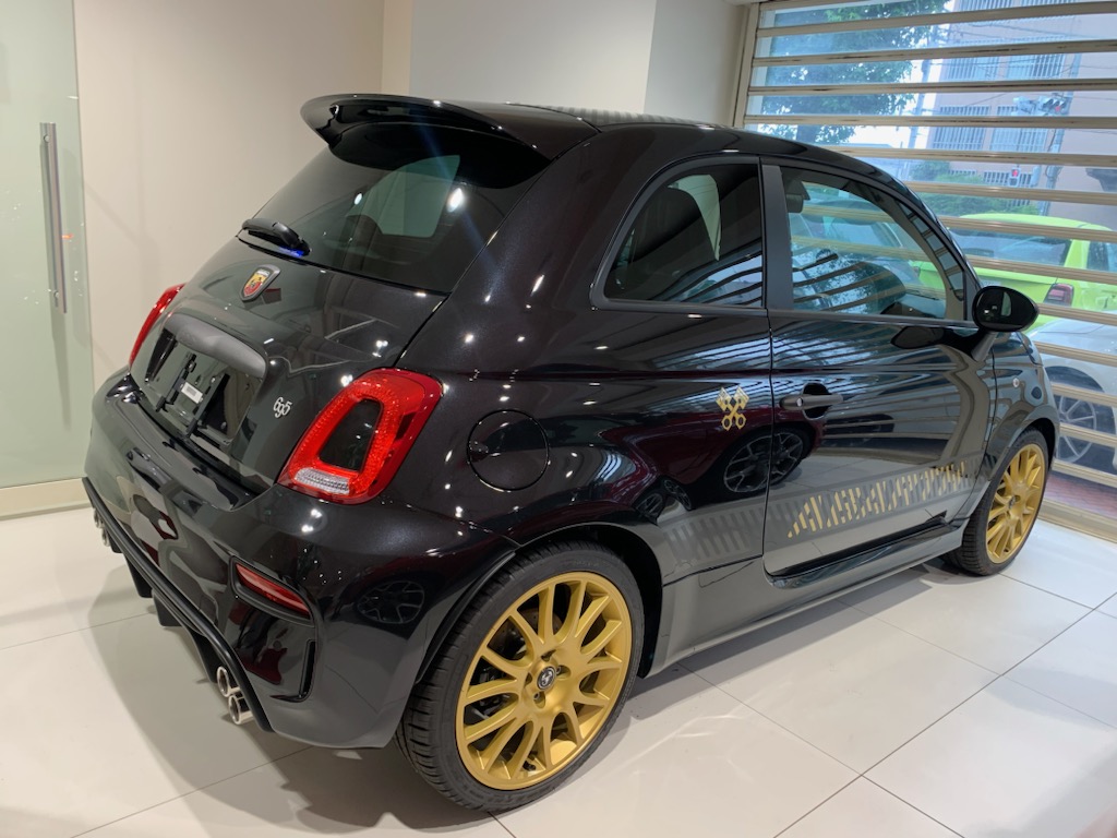 限定車☆ABARTH 695 75゜ANNIVERSARIOご紹介＆デビューフェア開催